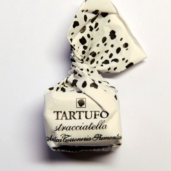 1 Trüffelpraline Tartufi mit Stracciatella Antica Torroneria Trüffel